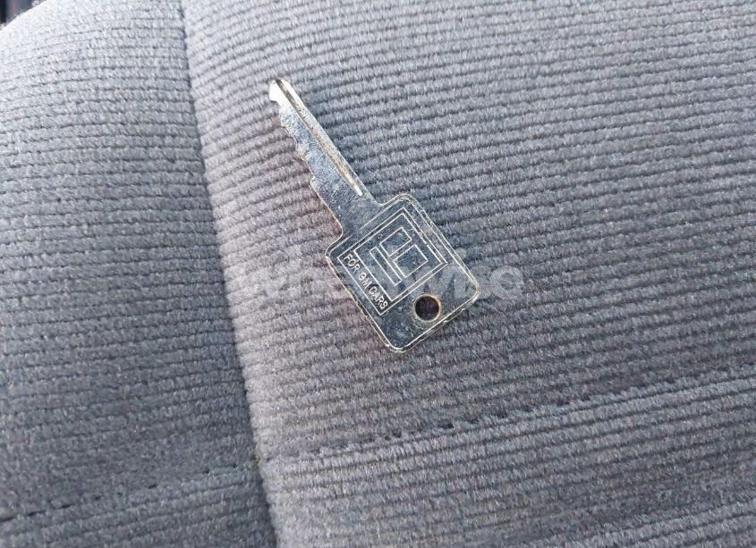 Photo 11 of 1993 Chevrolet S TRUCK S10 (VIN 1GCCS14R8P8188977)