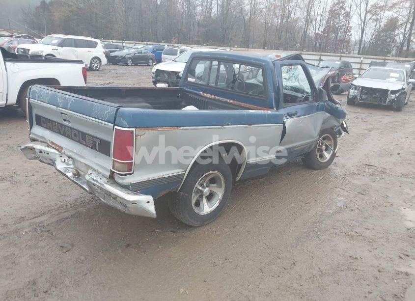 Photo 4 of 1991 Chevrolet S TRUCK S10 (VIN 1GCCS14R9M8274973)
