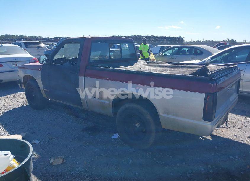Photo 3 of 1991 Chevrolet S TRUCK S10 (VIN 1GCCS14RXM0181667)