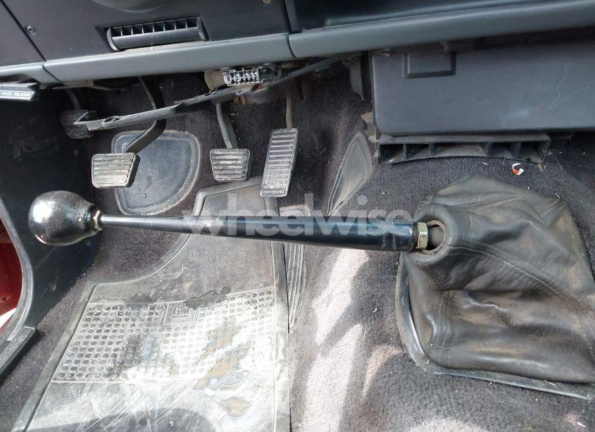 Photo 18 of 1993 Chevrolet S TRUCK S10 (VIN 1GCCS14RXP8173235)