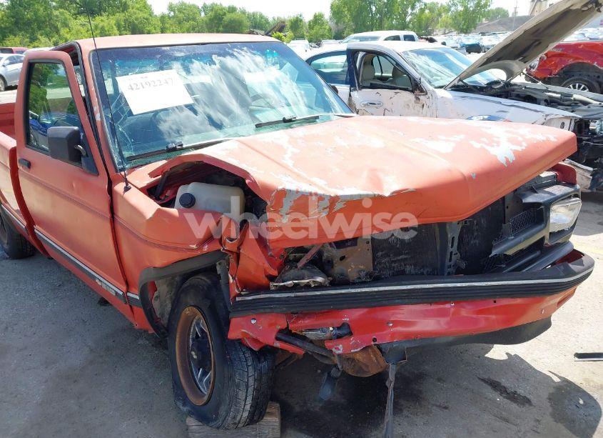 Photo 6 of 1993 Chevrolet S TRUCK S10 (VIN 1GCCS14RXP8173235)