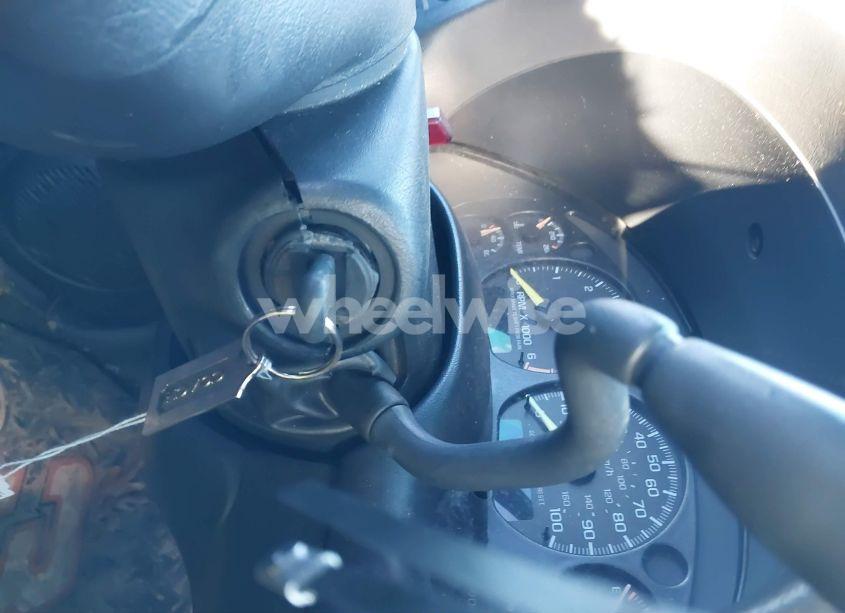 Photo 11 of 1998 Chevrolet S-10 LS SPORTSIDE (VIN 1GCCS14W4W8151302)