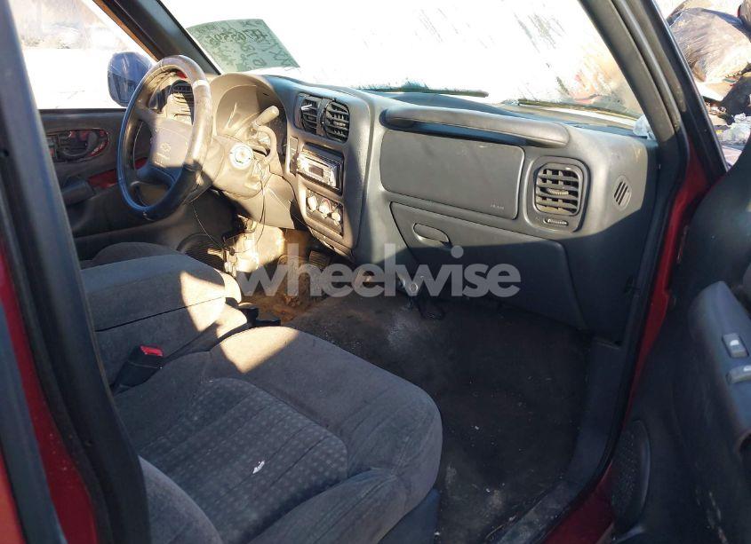 Photo 5 of 1998 Chevrolet S-10 LS SPORTSIDE (VIN 1GCCS14W4W8151302)