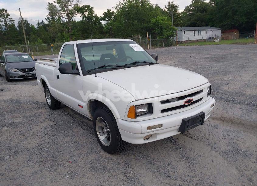 1994 Chevrolet S TRUCK S10 (VIN 1GCCS14W5RK153549) main photo