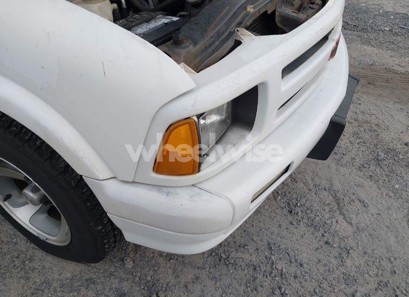 Photo 6 of 1994 Chevrolet S TRUCK S10 (VIN 1GCCS14W5RK153549)