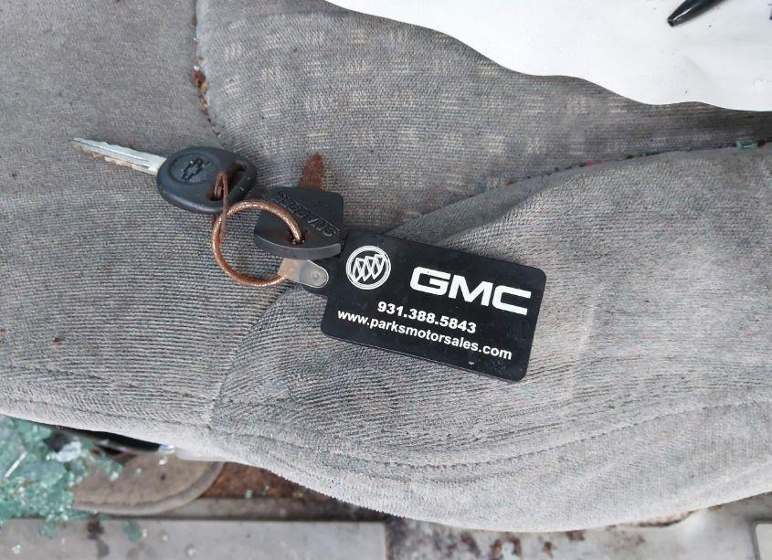 Photo 11 of 1999 Chevrolet S-10 LS (VIN 1GCCS14W6XK139267)