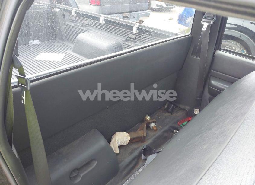 Photo 8 of 1999 Chevrolet S-10 (VIN 1GCCS14X1X8119045)