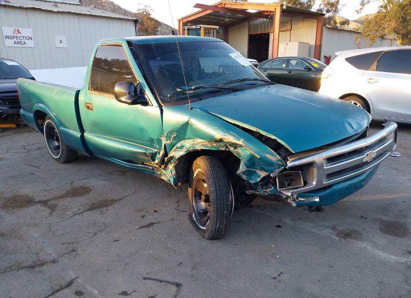 1996 Chevrolet S TRUCK S10 (VIN 1GCCS14X2T8151349) main photo