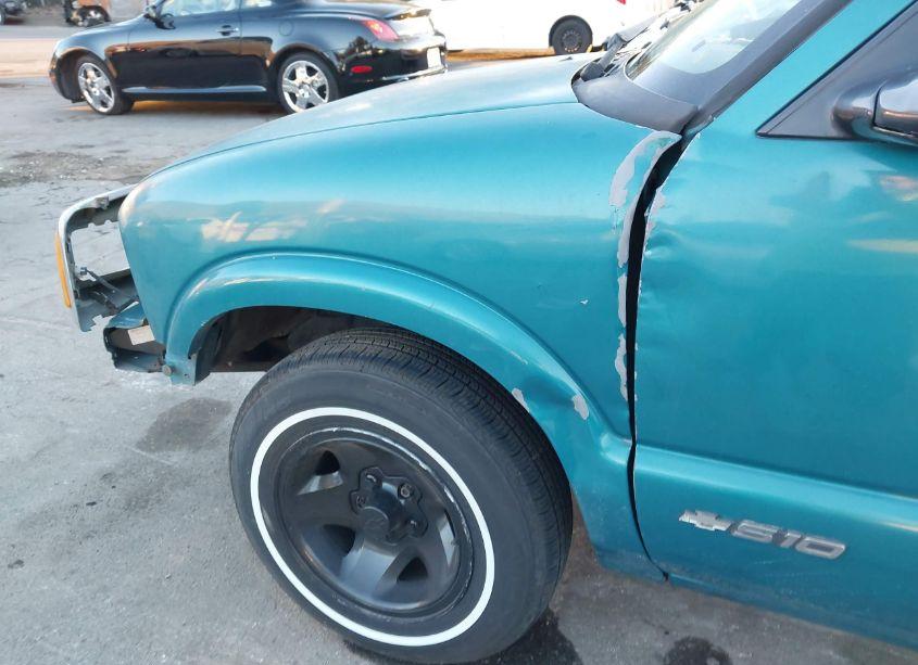 Photo 6 of 1996 Chevrolet S TRUCK S10 (VIN 1GCCS14X2T8151349)