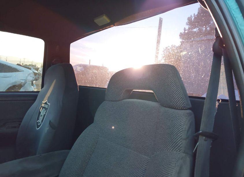 Photo 8 of 1996 Chevrolet S TRUCK S10 (VIN 1GCCS14X2T8151349)