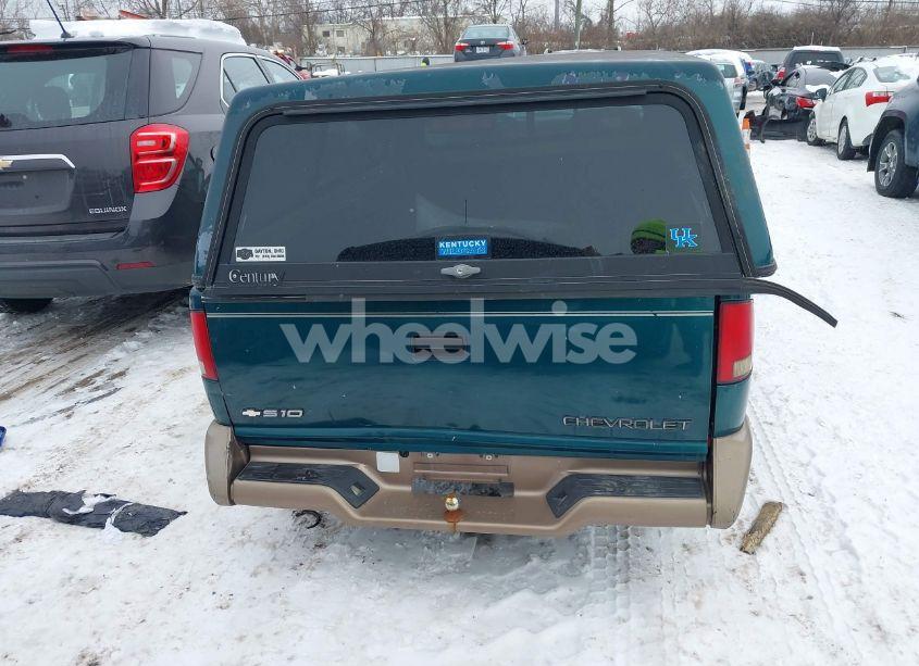 Photo 15 of 1996 Chevrolet S TRUCK S10 (VIN 1GCCS14X5T8182398)