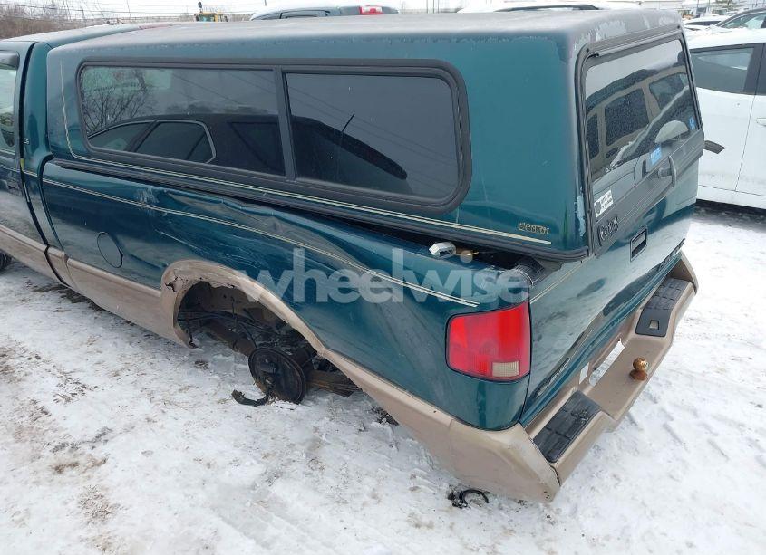 Photo 6 of 1996 Chevrolet S TRUCK S10 (VIN 1GCCS14X5T8182398)