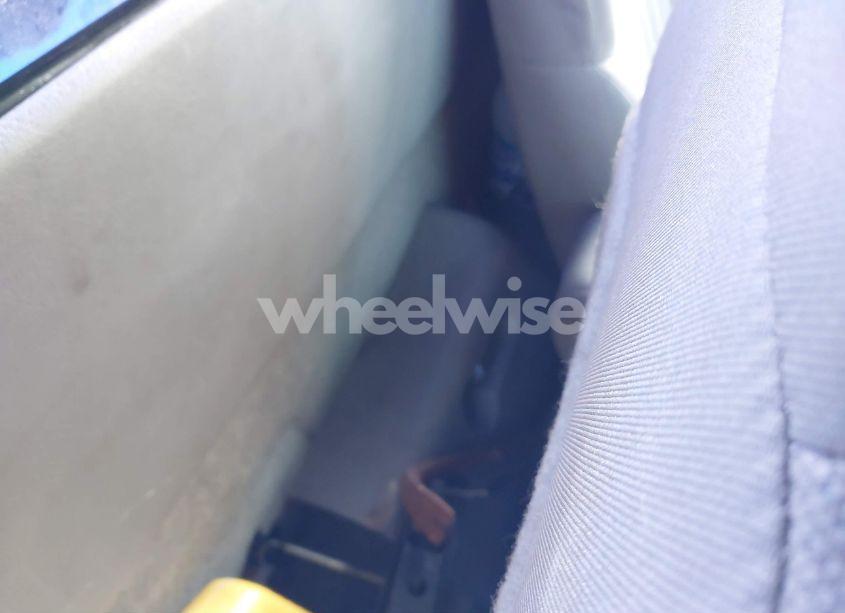 Photo 8 of 2003 Chevrolet S-10 LS (VIN 1GCCS14X638139303)