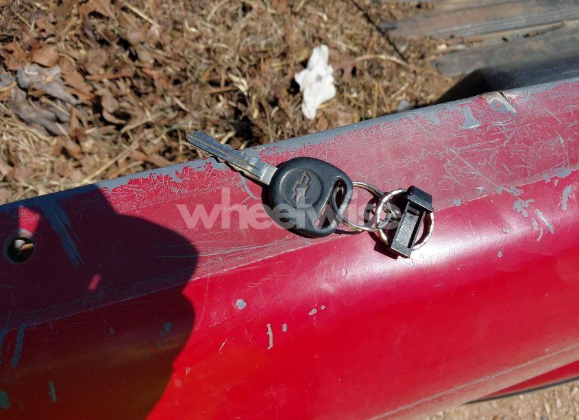 Photo 11 of 1999 Chevrolet S-10 LS (VIN 1GCCS14X6X8212451)