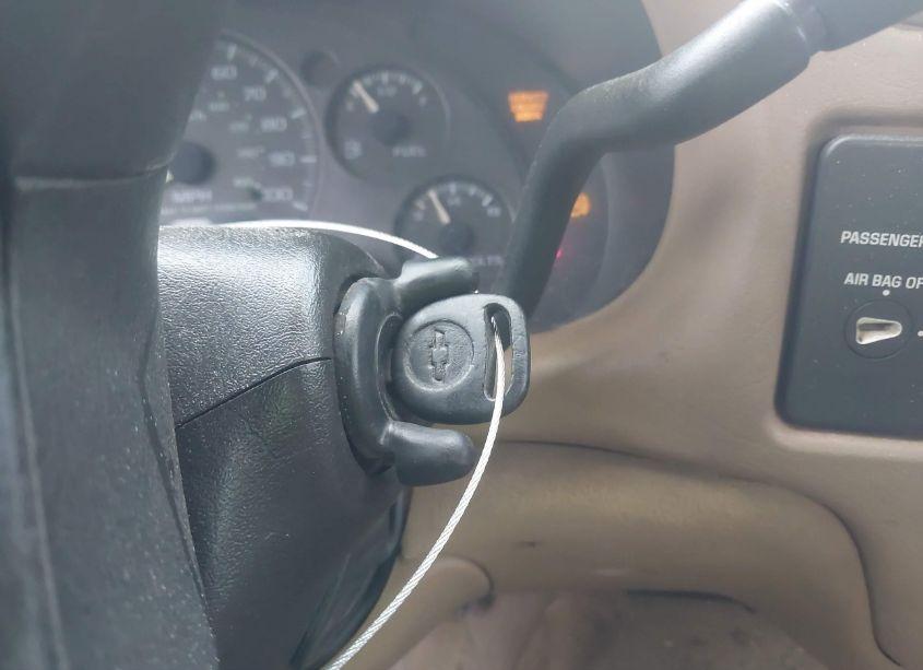 Photo 11 of 1999 Chevrolet S-10 LS (VIN 1GCCS14X6XK225686)