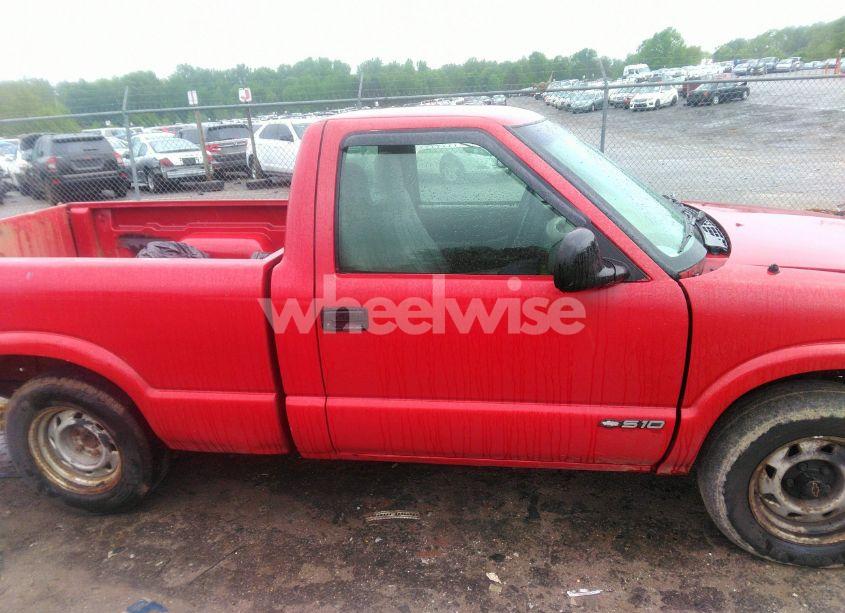 Photo 13 of 1998 Chevrolet S-10 FLEETSIDE (VIN 1GCCS14X7WK207793)
