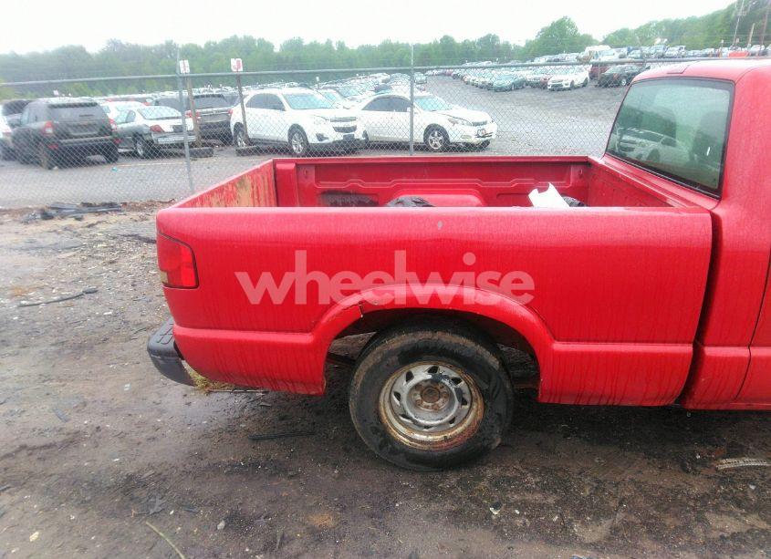 Photo 8 of 1998 Chevrolet S-10 FLEETSIDE (VIN 1GCCS14X7WK207793)