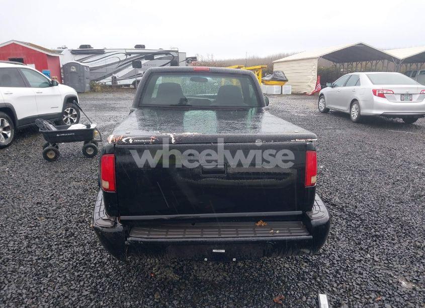 Photo 17 of 2003 Chevrolet S-10 LS (VIN 1GCCS14X838224045)