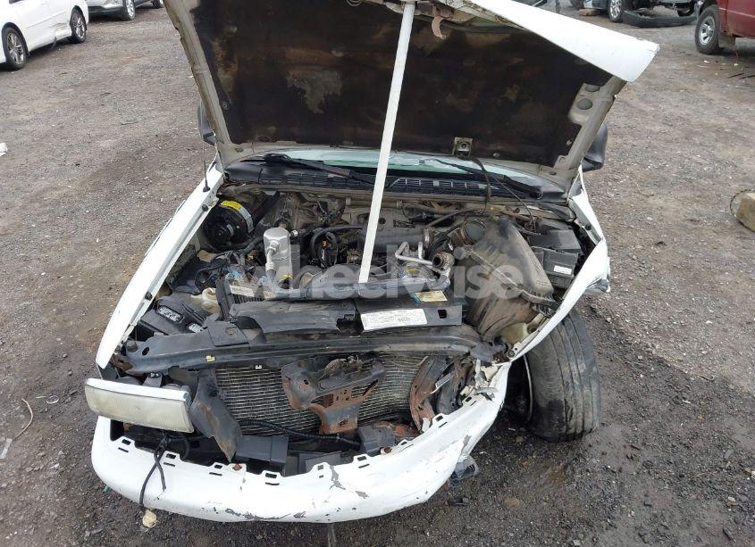 Photo 10 of 1998 Chevrolet S-10 LS SPORTSIDE (VIN 1GCCS14X8W8161937)