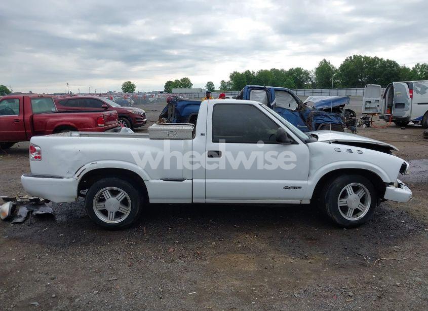 Photo 14 of 1998 Chevrolet S-10 LS SPORTSIDE (VIN 1GCCS14X8W8161937)
