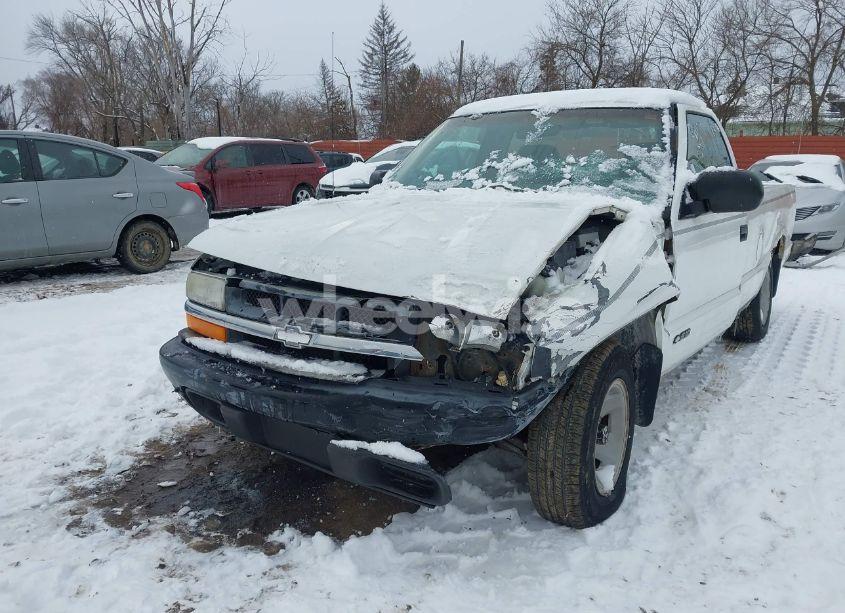 Photo 6 of 1999 Chevrolet S-10 (VIN 1GCCS14X9XK236407)