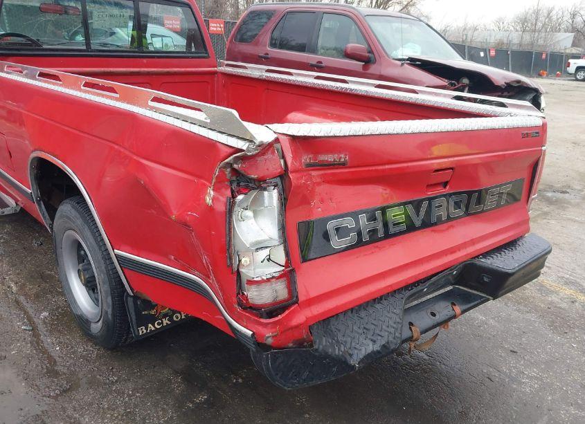 Photo 6 of 1991 Chevrolet S TRUCK S10 (VIN 1GCCS14Z5M8280558)