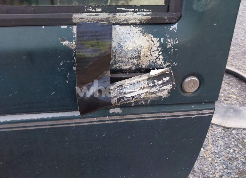 Photo 12 of 1993 Chevrolet S TRUCK S10 (VIN 1GCCS14Z6P8191523)