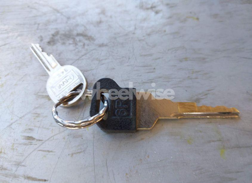 Photo 11 of 1992 Chevrolet S TRUCK S10 (VIN 1GCCS14ZXN8212614)