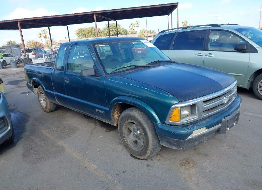 1996 Chevrolet S TRUCK S10 (VIN 1GCCS1940T8157830) main photo