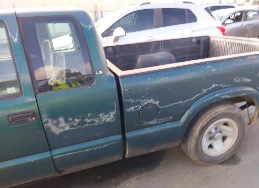 Photo 13 of 1996 Chevrolet S TRUCK S10 (VIN 1GCCS1940T8157830)