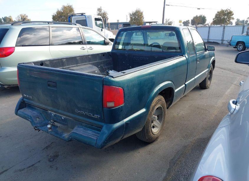 Photo 4 of 1996 Chevrolet S TRUCK S10 (VIN 1GCCS1940T8157830)
