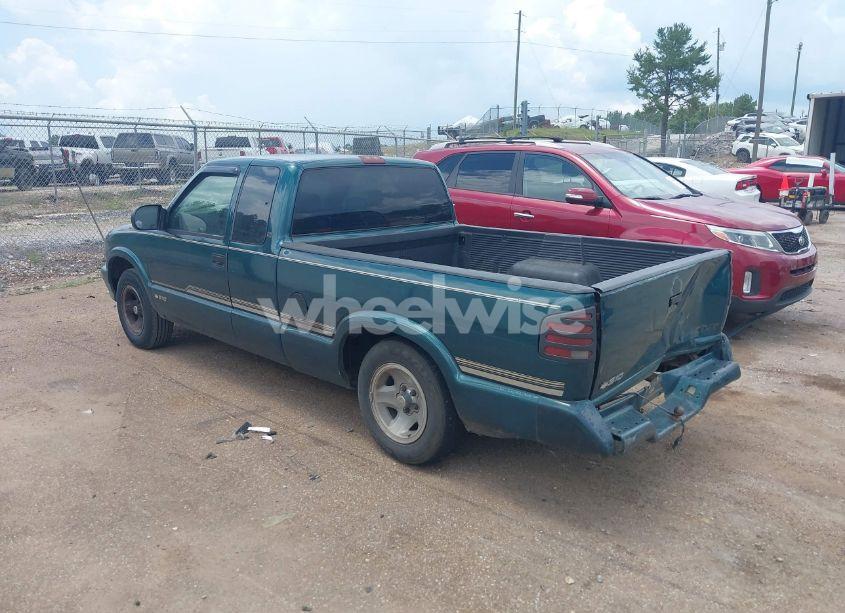 Photo 3 of 1997 Chevrolet S-10 LS FLEETSIDE (VIN 1GCCS1941VK122638)
