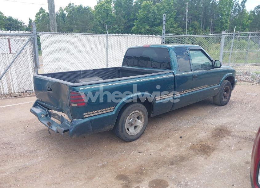 Photo 4 of 1997 Chevrolet S-10 LS FLEETSIDE (VIN 1GCCS1941VK122638)