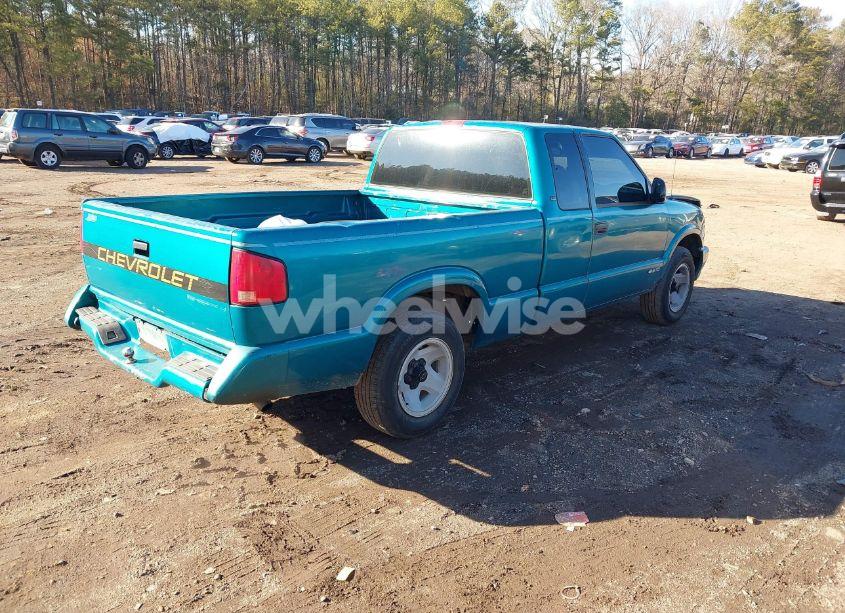 Photo 4 of 1994 Chevrolet S TRUCK S10 (VIN 1GCCS1943R8209878)
