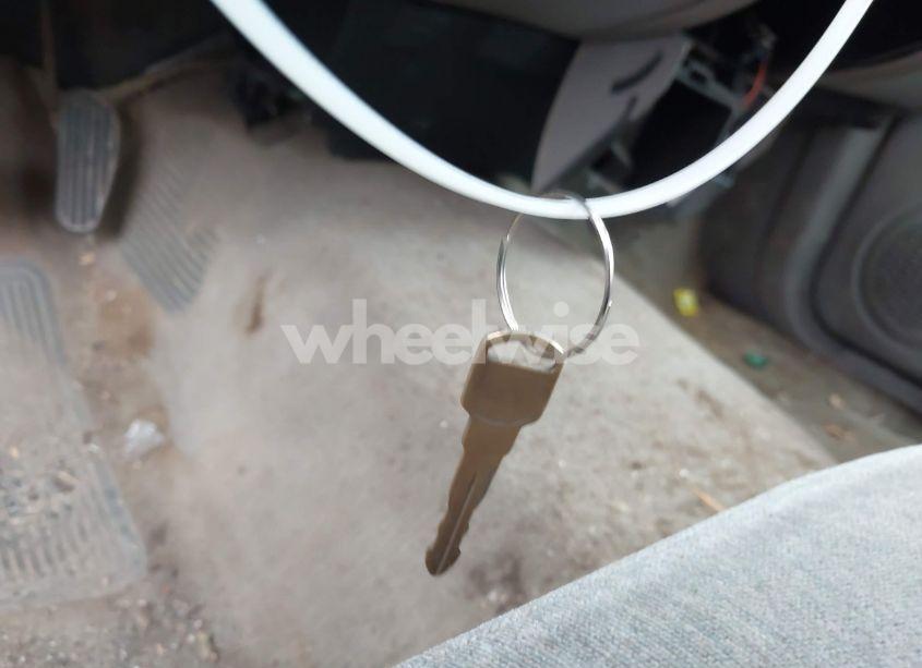 Photo 11 of 1998 Chevrolet S-10 LS FLEETSIDE (VIN 1GCCS1944WK213467)