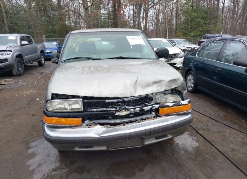 Photo 12 of 1998 Chevrolet S-10 LS FLEETSIDE (VIN 1GCCS1944WK213467)