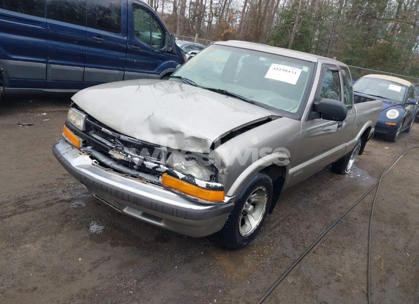 Photo 2 of 1998 Chevrolet S-10 LS FLEETSIDE (VIN 1GCCS1944WK213467)