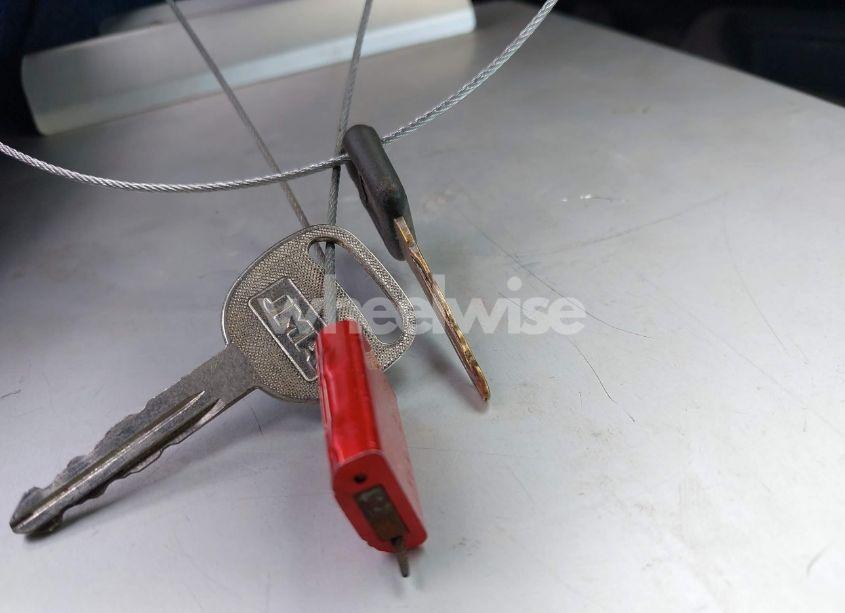 Photo 11 of 1998 Chevrolet S-10 LS FLEETSIDE (VIN 1GCCS1944WK227871)