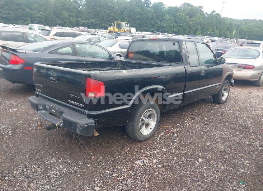 Photo 4 of 1998 Chevrolet S-10 LS FLEETSIDE (VIN 1GCCS1944WK227871)