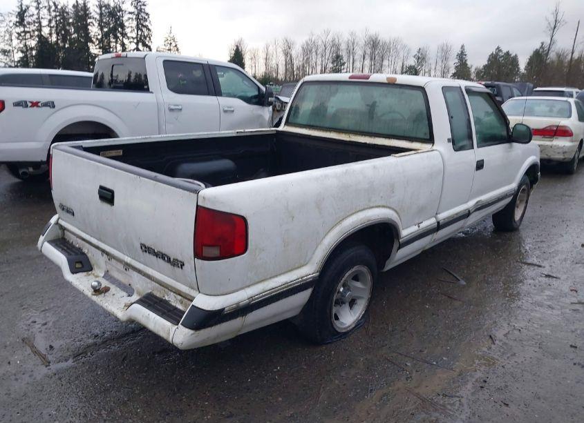 Photo 4 of 1997 Chevrolet S-10 LS SPORTSIDE (VIN 1GCCS1945V8181639)