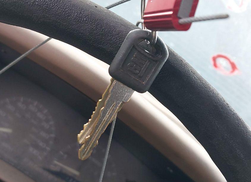 Photo 10 of 1996 Chevrolet S TRUCK S10 (VIN 1GCCS1948T8110819)