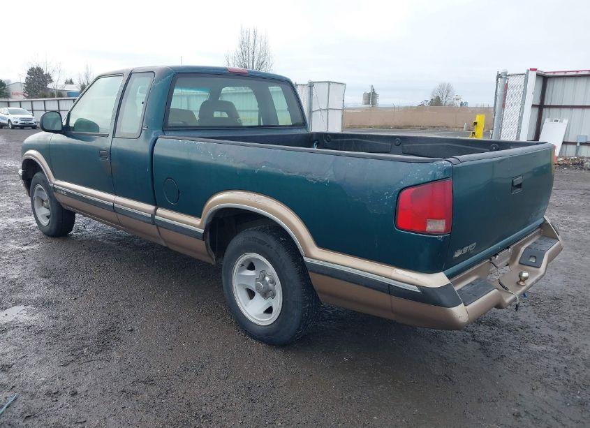 Photo 3 of 1996 Chevrolet S TRUCK S10 (VIN 1GCCS1948T8110819)