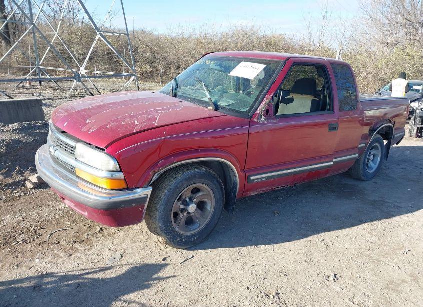 Photo 2 of 1998 Chevrolet S-10 LS FLEETSIDE (VIN 1GCCS1949W8186280)