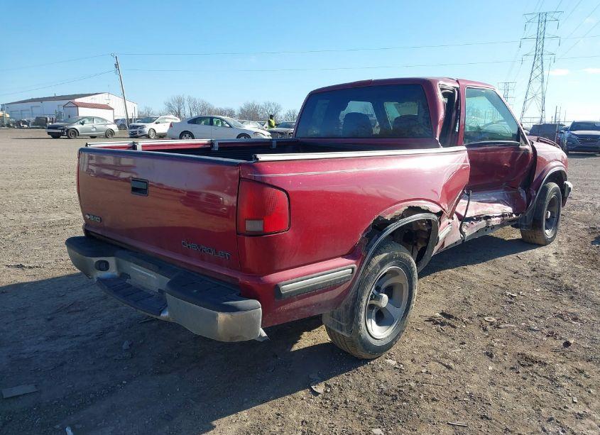 Photo 4 of 1998 Chevrolet S-10 LS FLEETSIDE (VIN 1GCCS1949W8186280)