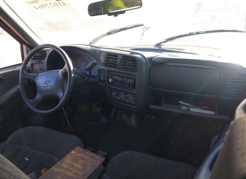 Photo 5 of 1998 Chevrolet S-10 LS FLEETSIDE (VIN 1GCCS1949W8186280)