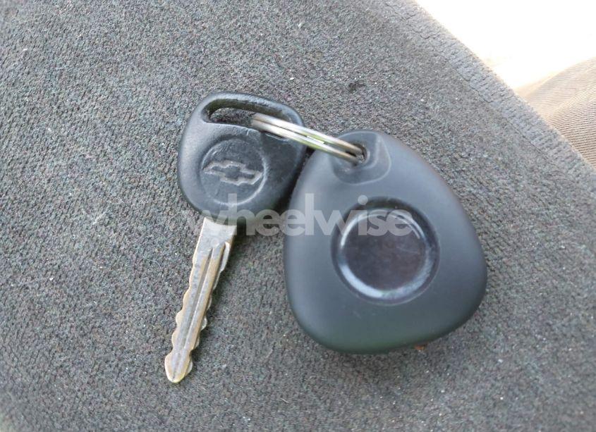 Photo 11 of 1999 Chevrolet S-10 LS (VIN 1GCCS1949X8100662)