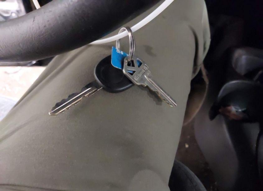 Photo 11 of 2000 Chevrolet S-10 LS (VIN 1GCCS194XY8175842)