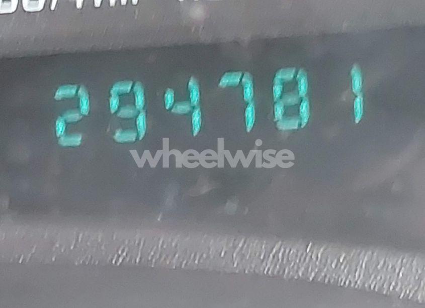 Photo 7 of 2000 Chevrolet S-10 LS (VIN 1GCCS1951Y8297501)