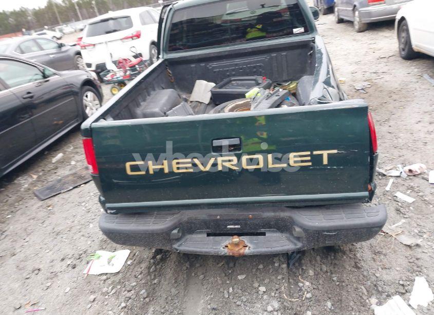 Photo 16 of 2001 Chevrolet S-10 (VIN 1GCCS195218219685)