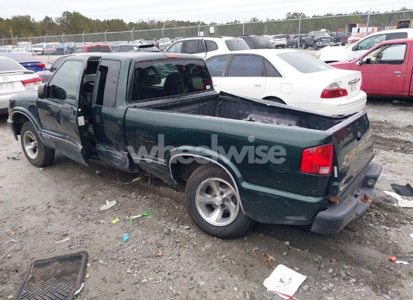 Photo 3 of 2001 Chevrolet S-10 (VIN 1GCCS195218219685)